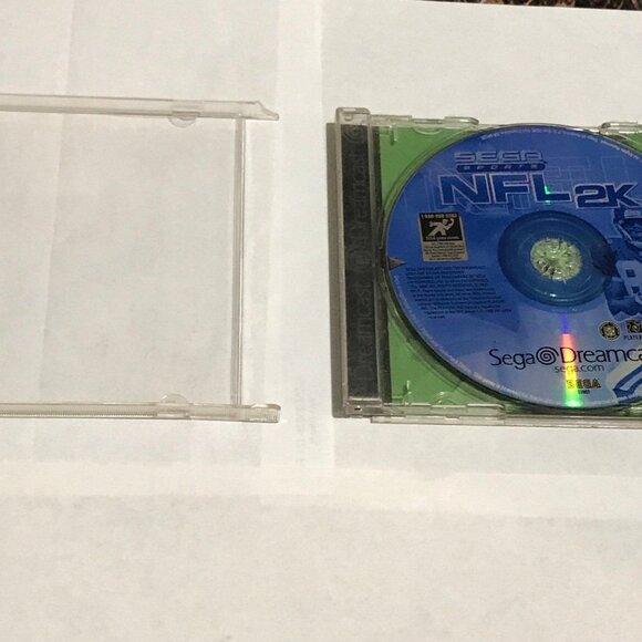NFL 2K for Sega Dreamcast - Picture 3 of 3